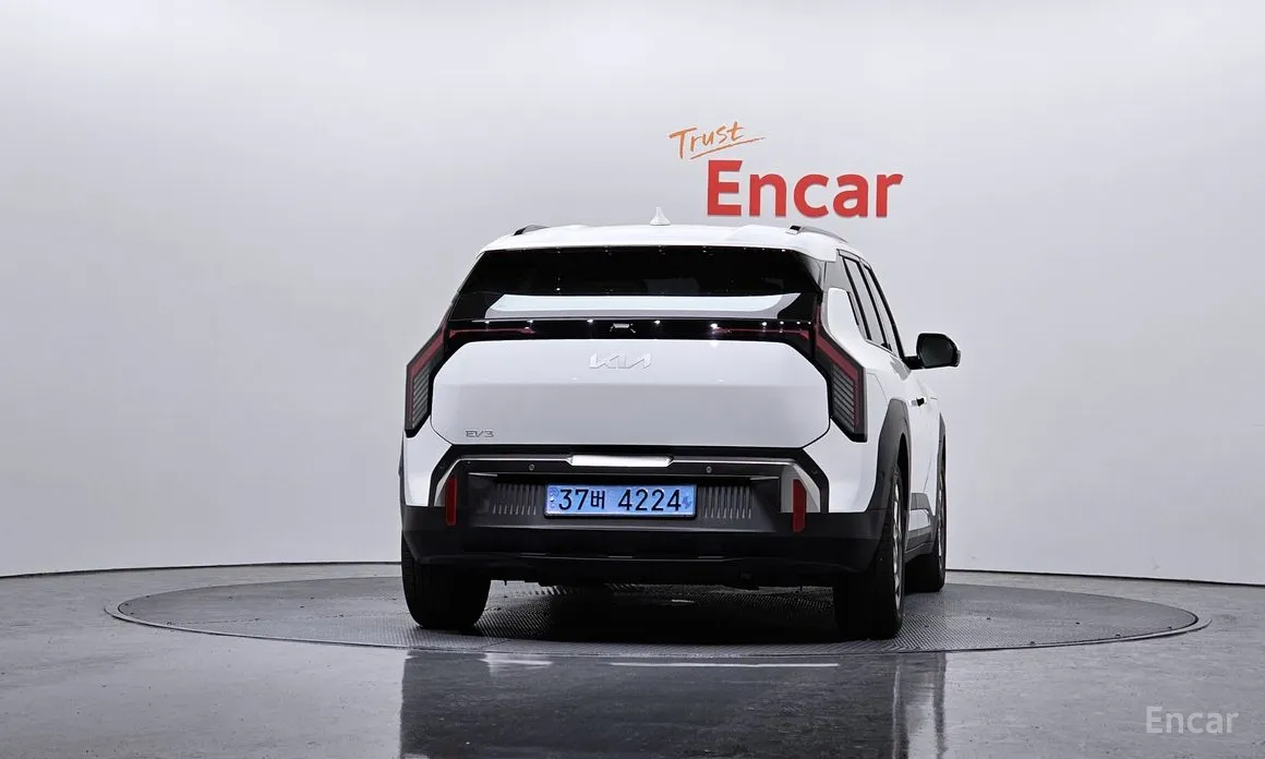 Фото 4 - Kia EV3