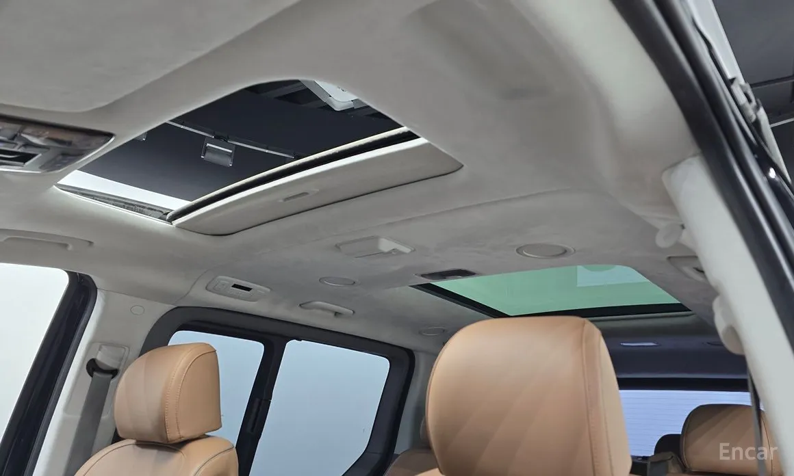 Фото 19 - Hyundai Staria