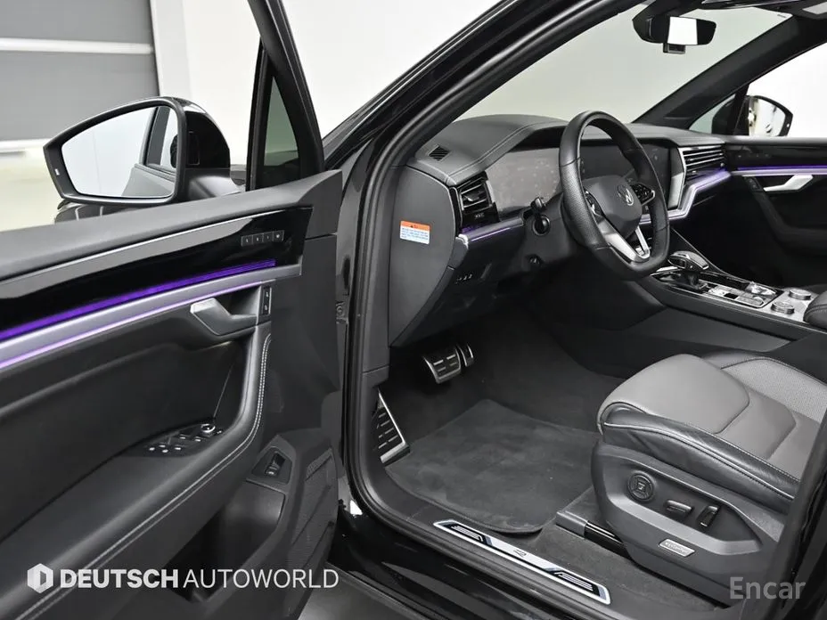 Фото 11 - Volkswagen Touareg