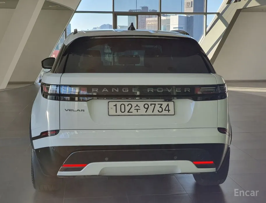 Фото 3 - Land Rover Range Rover Velar