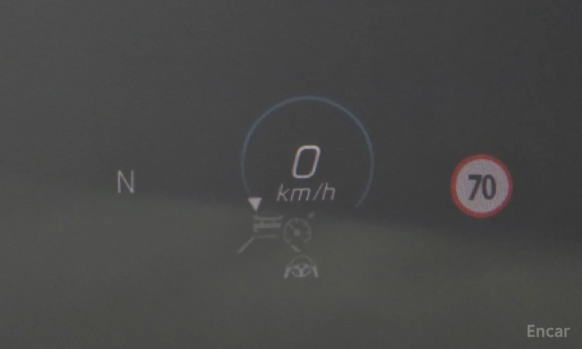 Фото 16 - Mercedes-Benz E-Class