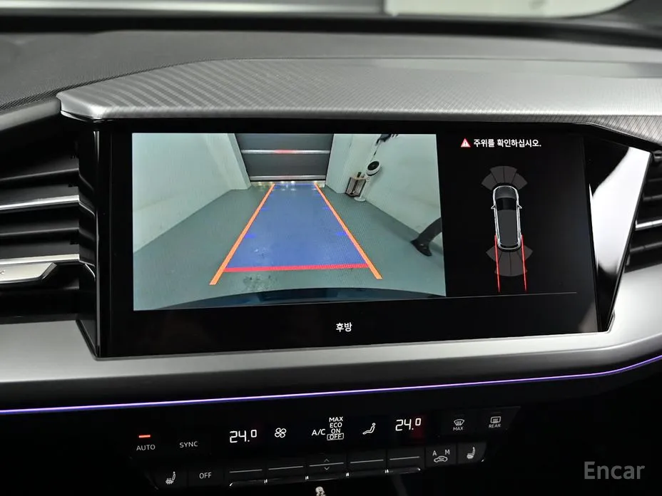 Фото 15 - Audi Q4 e-tron