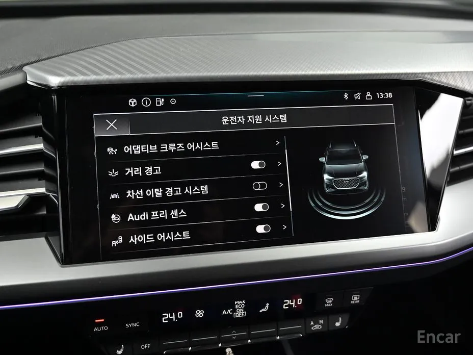 Фото 17 - Audi Q4 e-tron