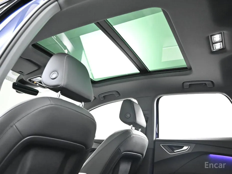 Фото 19 - Audi Q4 e-tron