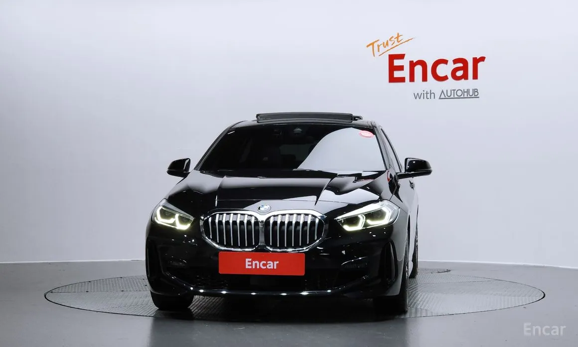 Фото 3 - BMW 1 Series