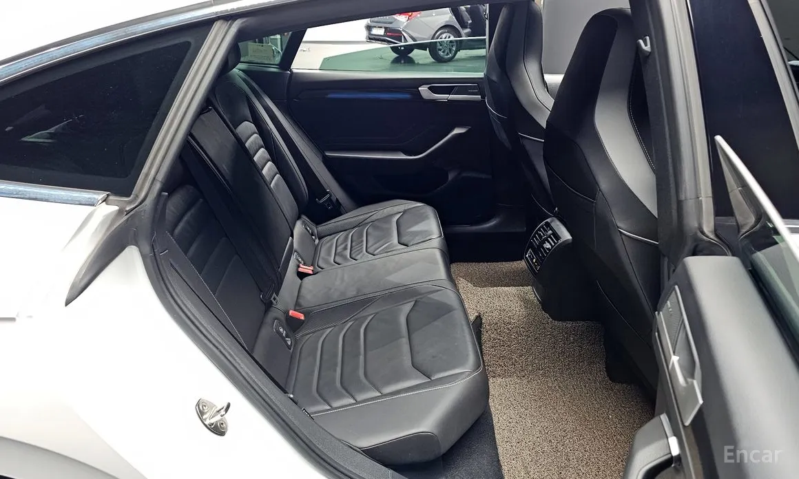 Фото 11 - Volkswagen Arteon