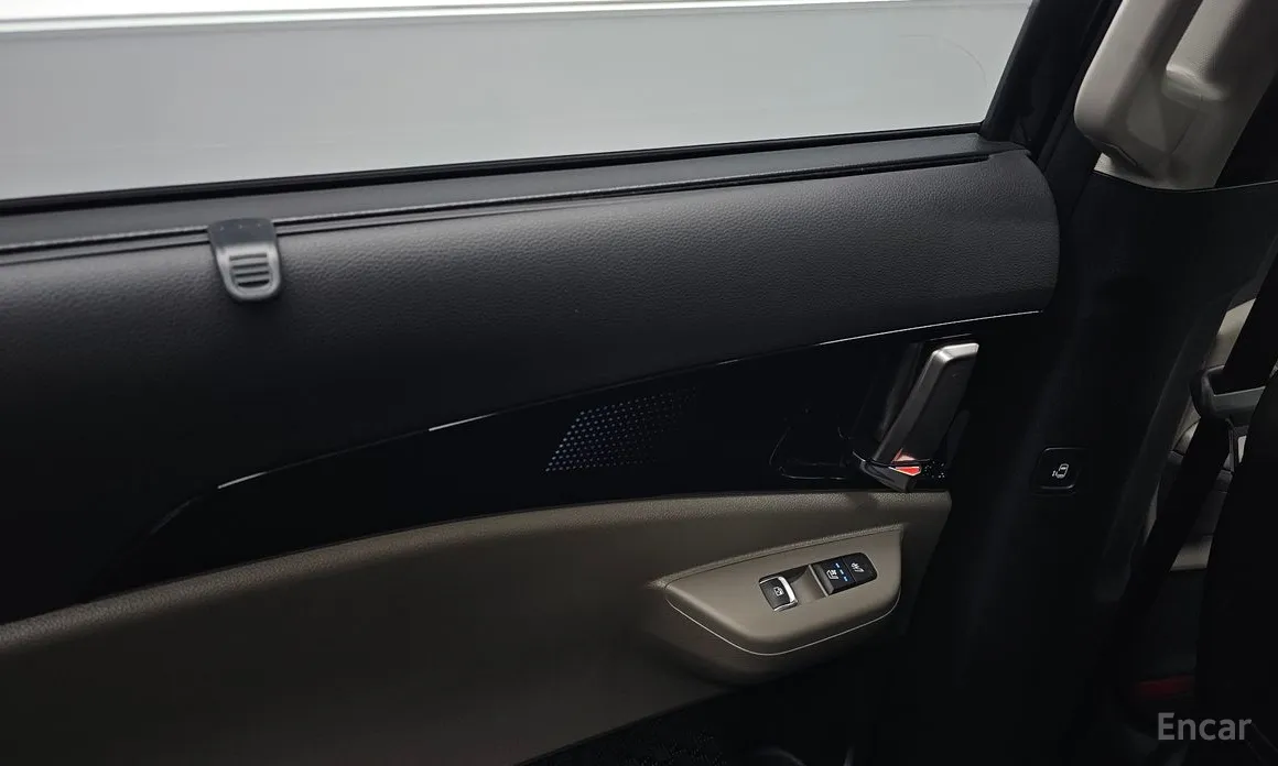 Фото 19 - Kia Carnival