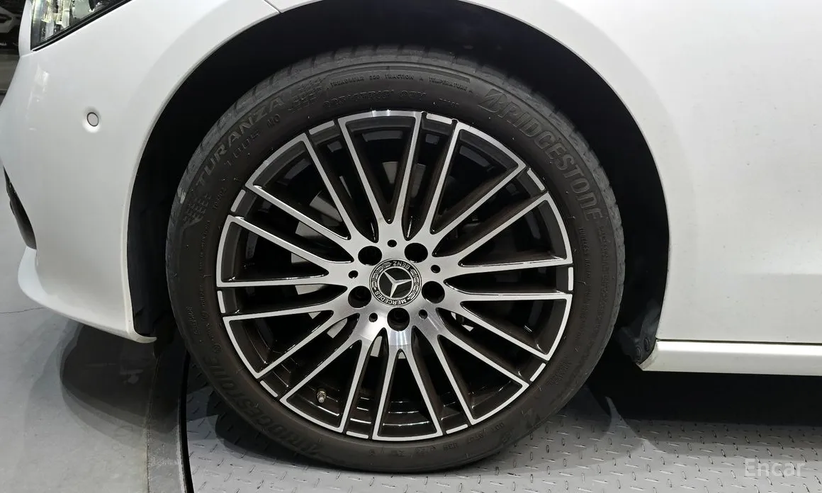 Фото 5 - Mercedes-Benz C-Class