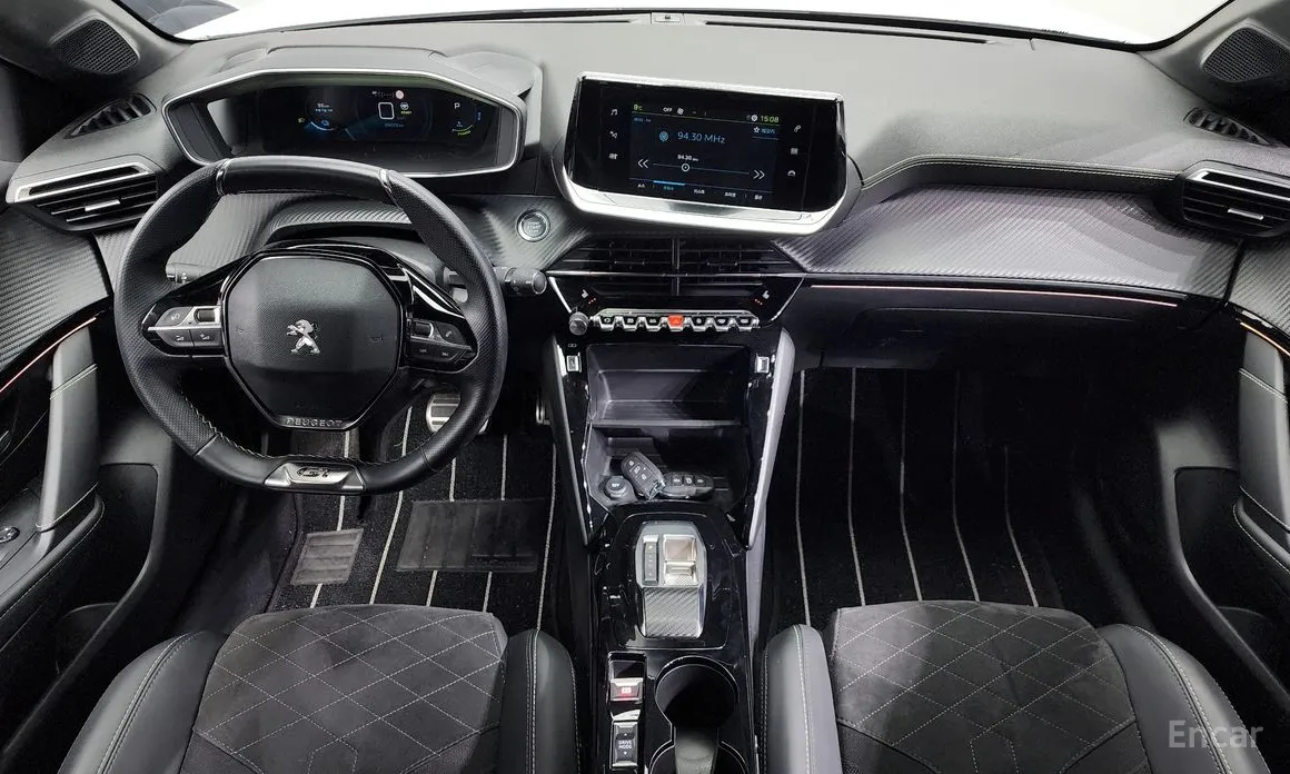 Фото 7 - Peugeot 208