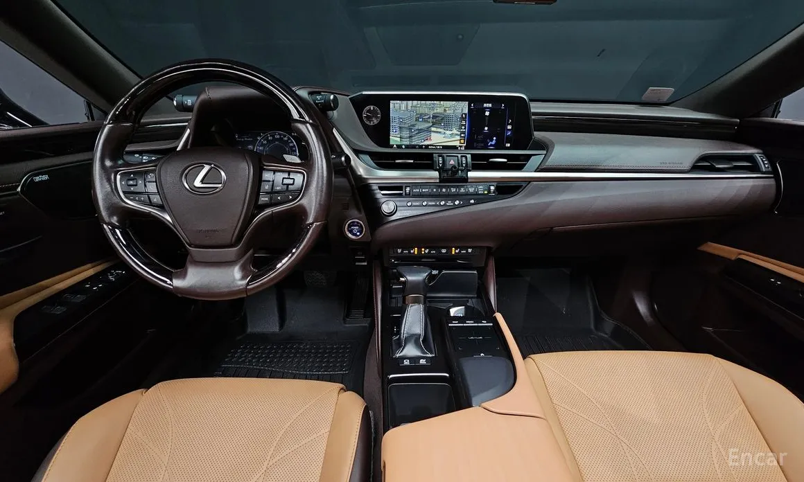 Фото 7 - Lexus ES