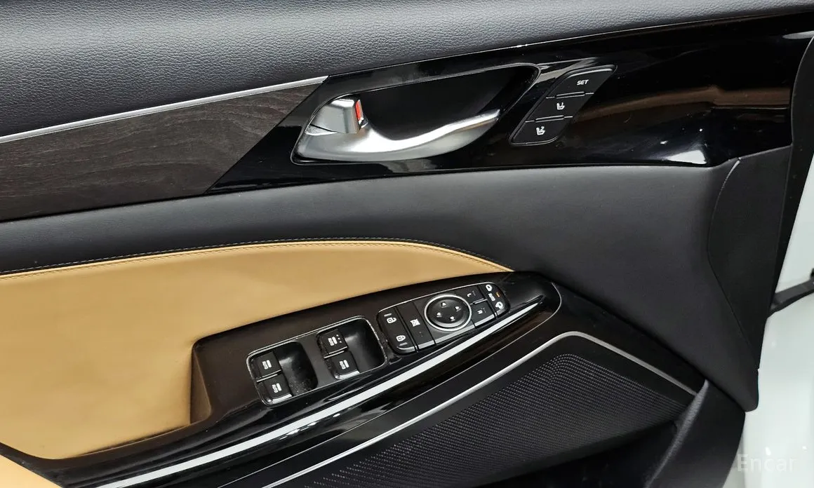 Фото 20 - Kia K7