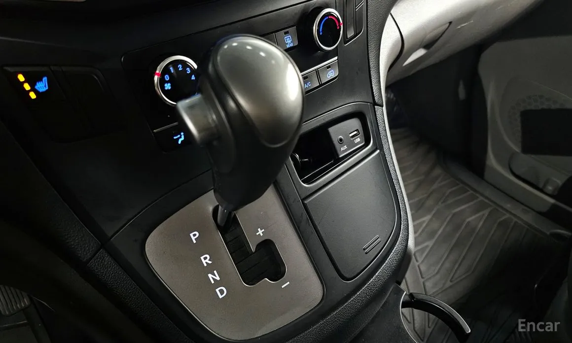 Фото 9 - Hyundai Starex