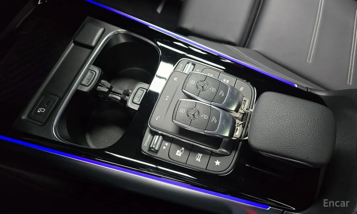 Фото 17 - Mercedes-Benz EQA