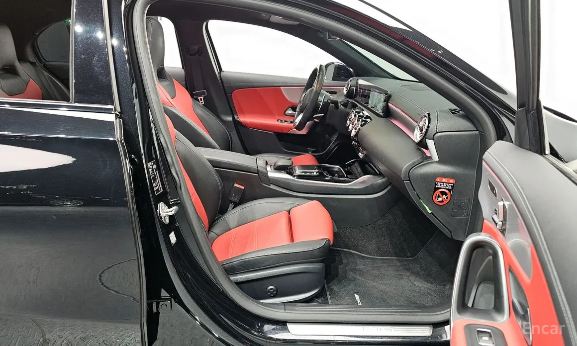 Фото 11 - Mercedes-Benz A-Class