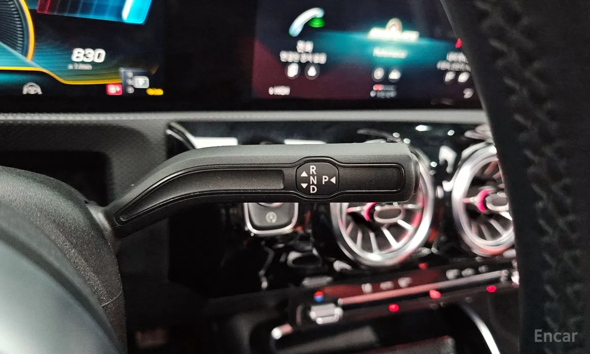 Фото 9 - Mercedes-Benz A-Class