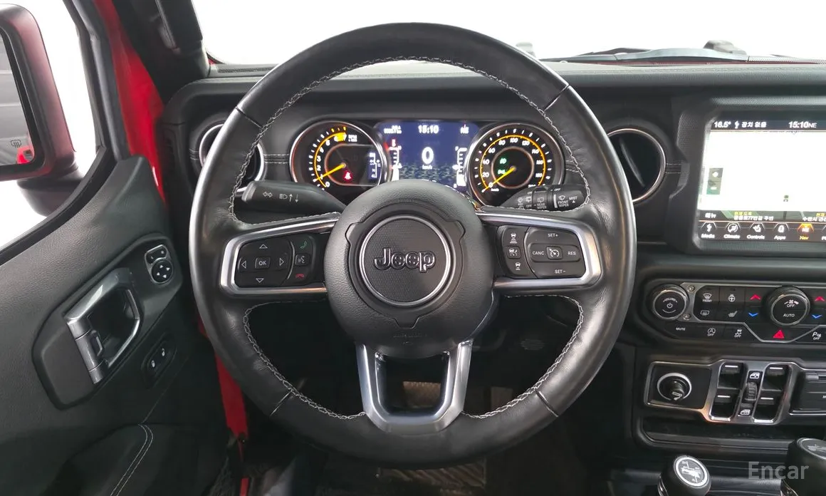 Фото 13 - Jeep Wrangler