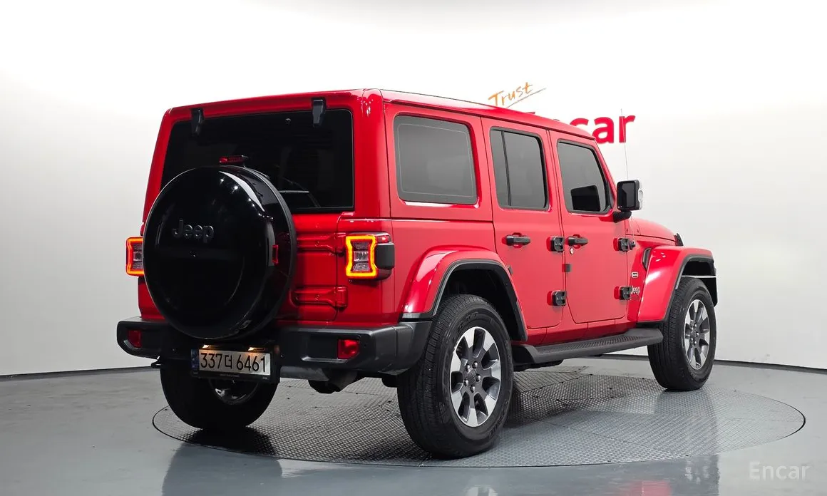 Фото 2 - Jeep Wrangler