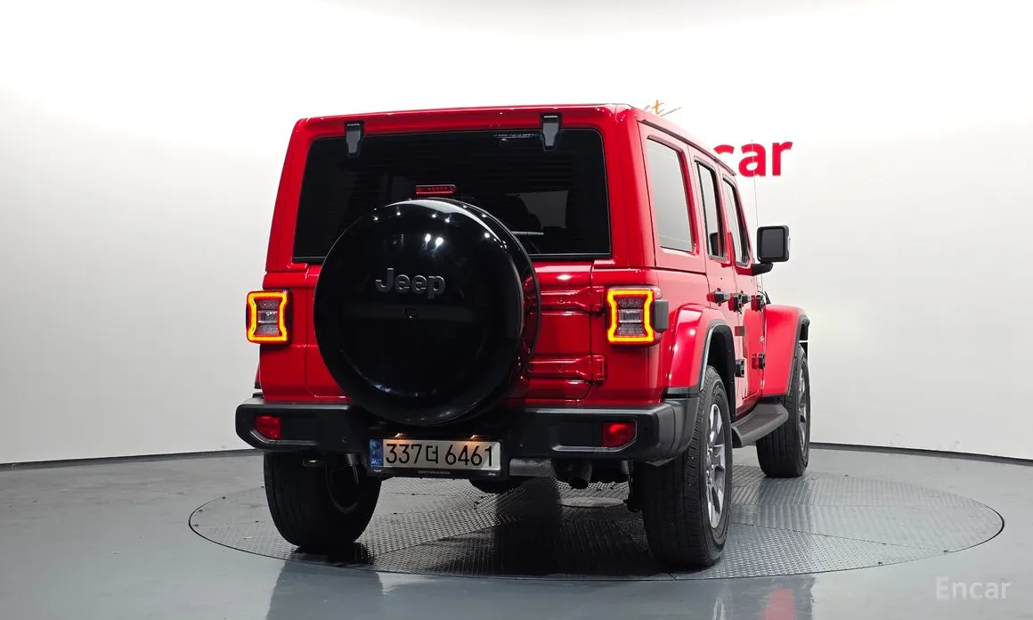 Фото 4 - Jeep Wrangler