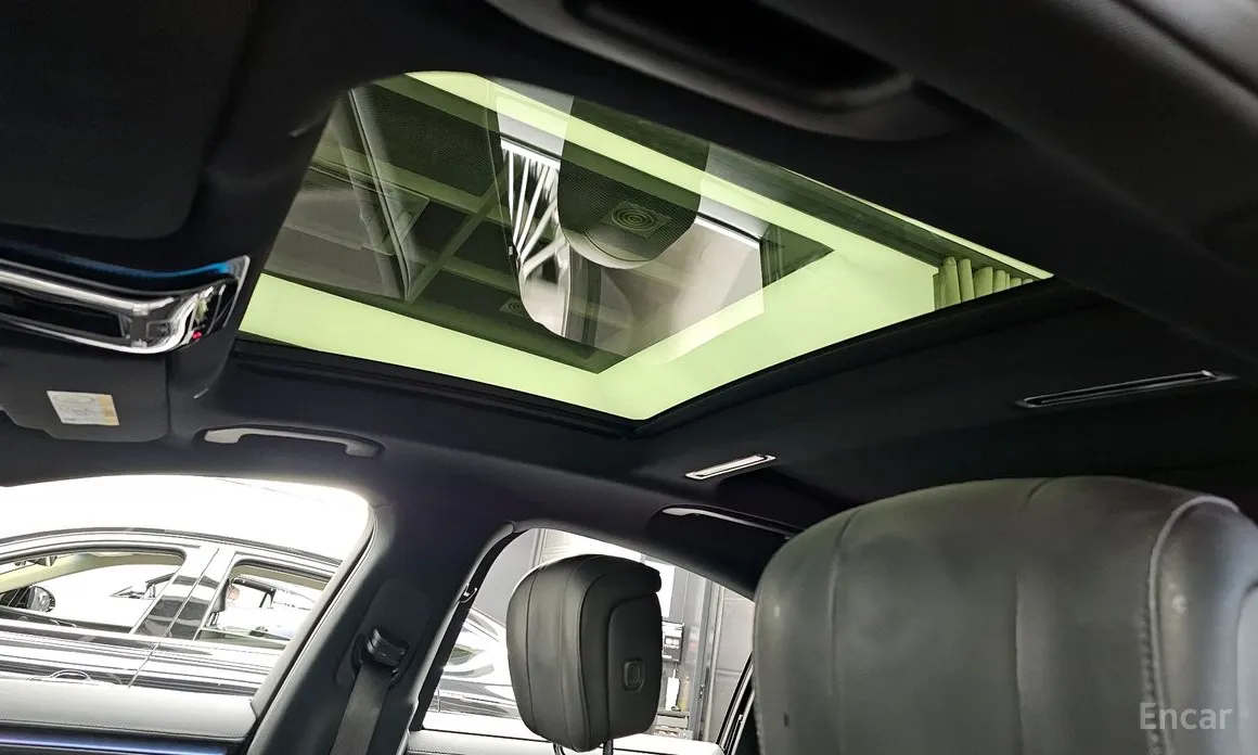 Фото 19 - Mercedes-Benz S-Class