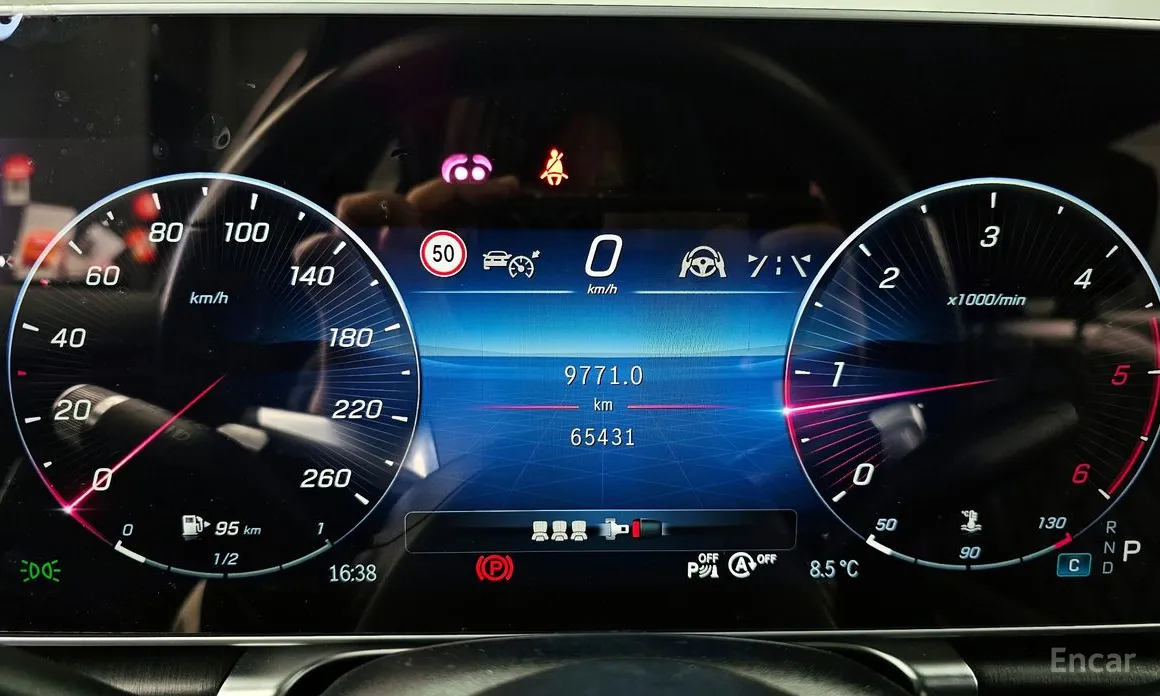 Фото 8 - Mercedes-Benz S-Class