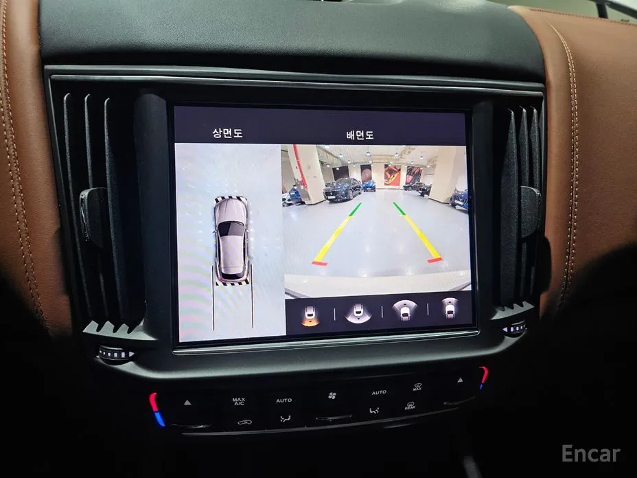 Фото 18 - Maserati Levante