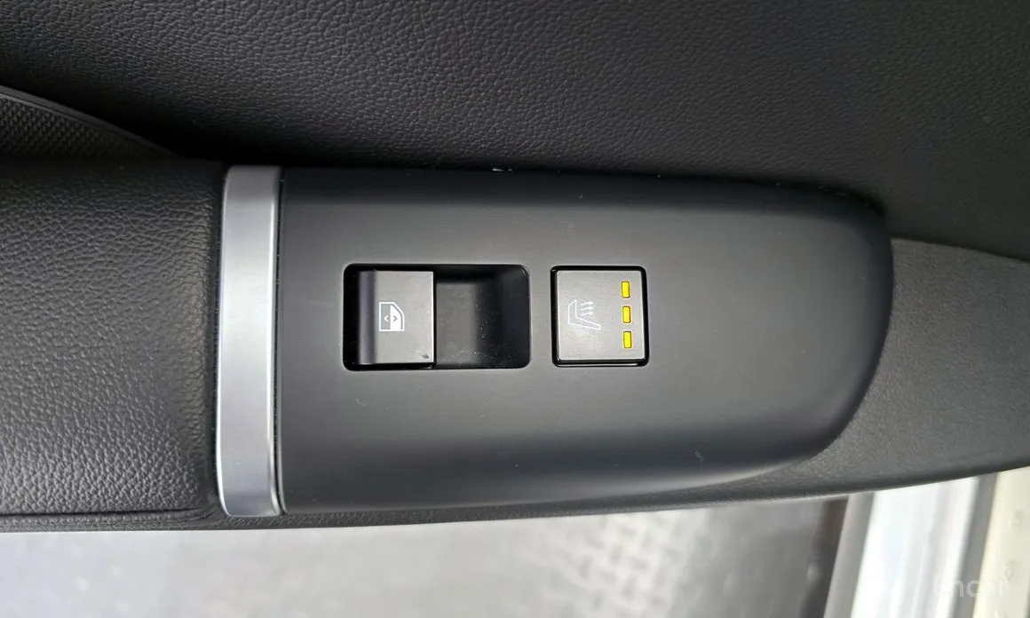 Фото 18 - Hyundai Grandeur