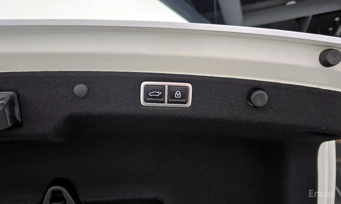 Фото 19 - Hyundai Grandeur