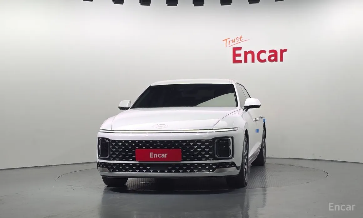 Фото 3 - Hyundai Grandeur