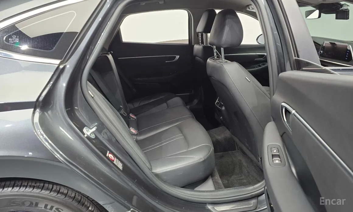 Фото 12 - Hyundai Sonata