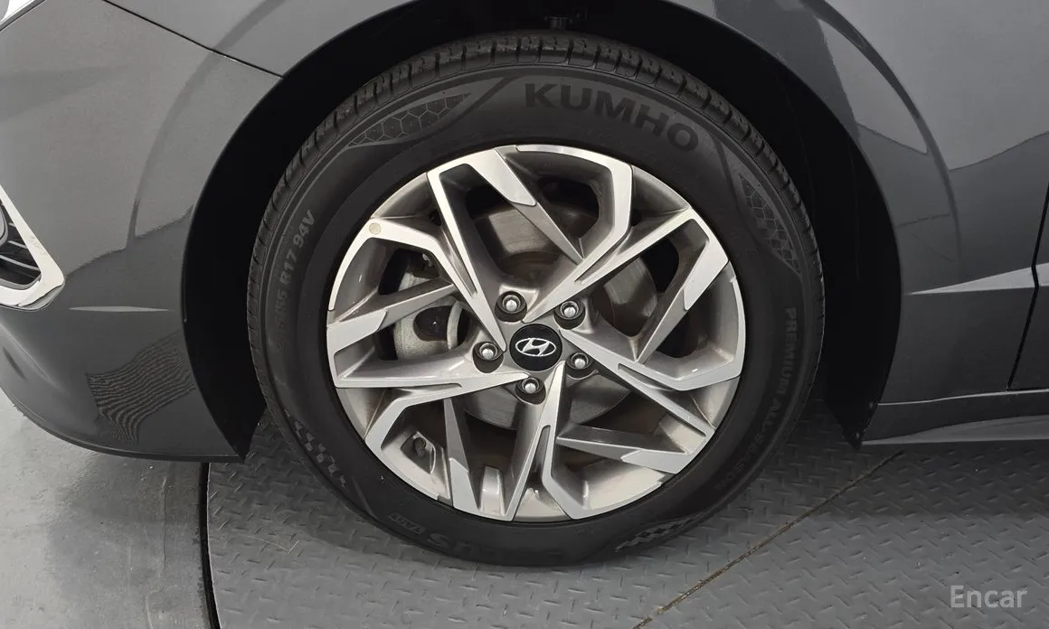 Фото 5 - Hyundai Sonata