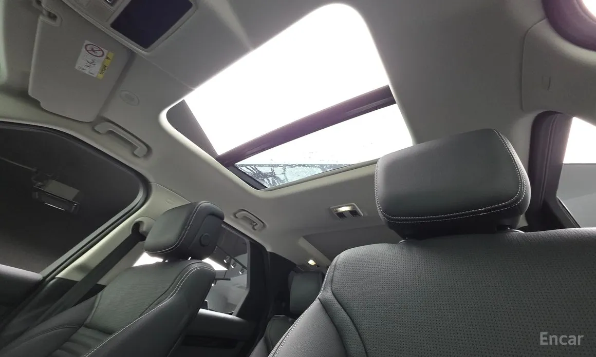 Фото 11 - Land Rover Discovery