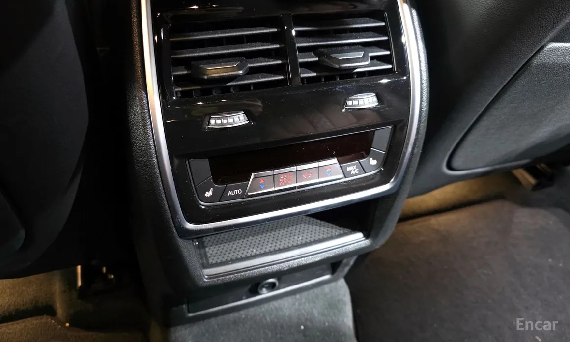 Фото 18 - BMW X6