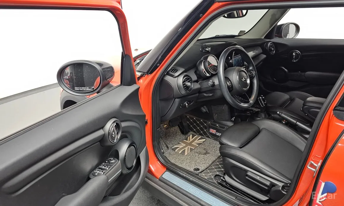 Photo 11 - Mini Cooper