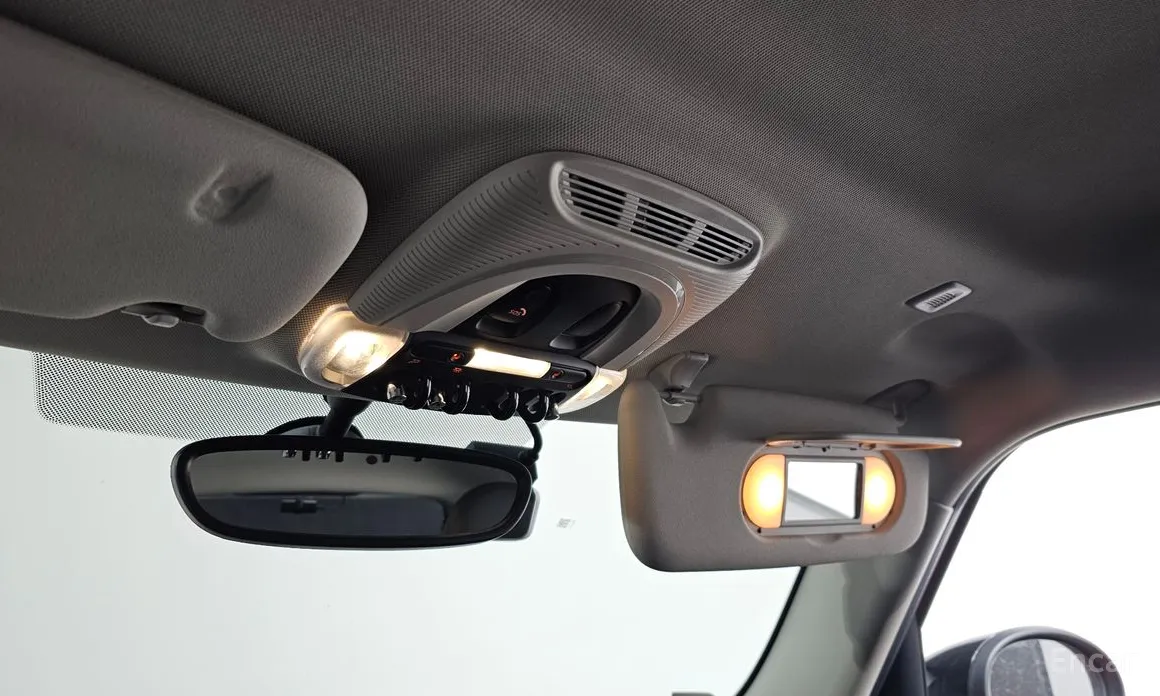 Photo 19 - Mini Cooper