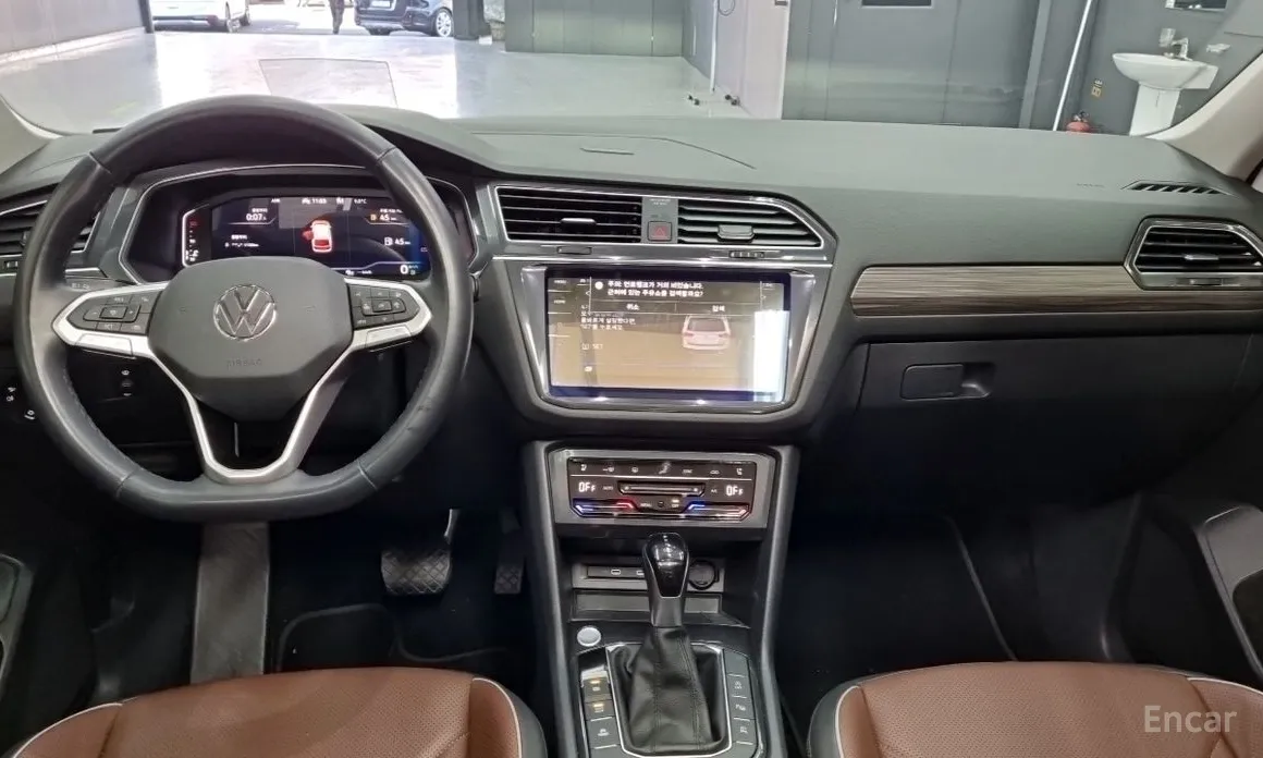 Фото 8 - Volkswagen Tiguan