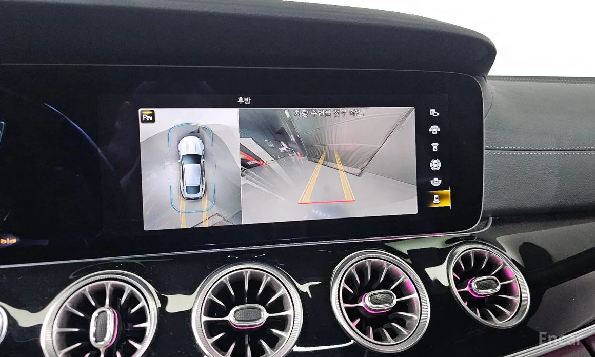 Фото 15 - Mercedes-Benz AMG GT