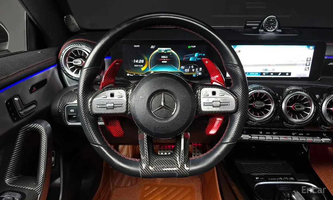 Фото 13 - Mercedes-Benz CLA-Class