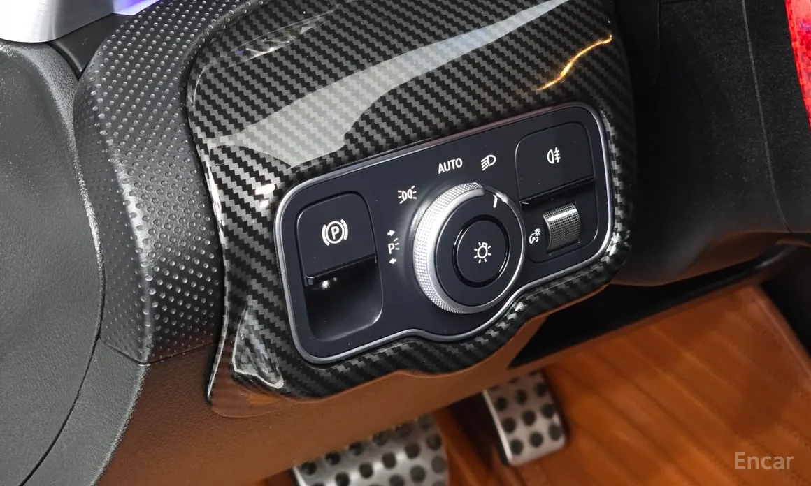 Фото 18 - Mercedes-Benz CLA-Class