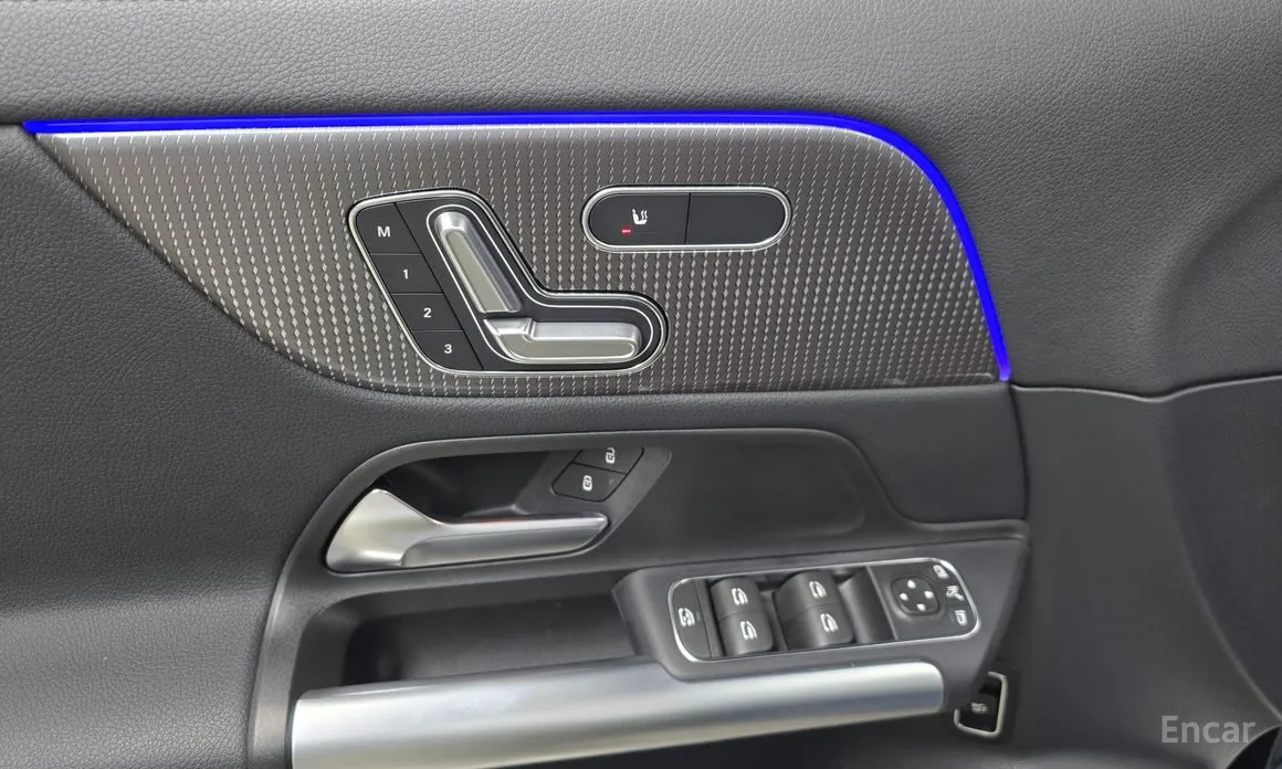 Фото 18 - Mercedes-Benz EQA