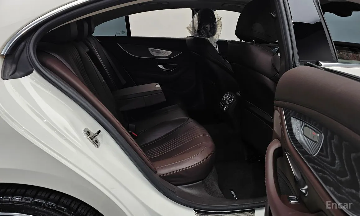 Фото 12 - Mercedes-Benz CLS-Class