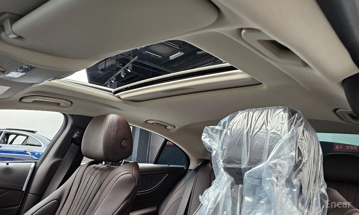 Фото 19 - Mercedes-Benz CLS-Class