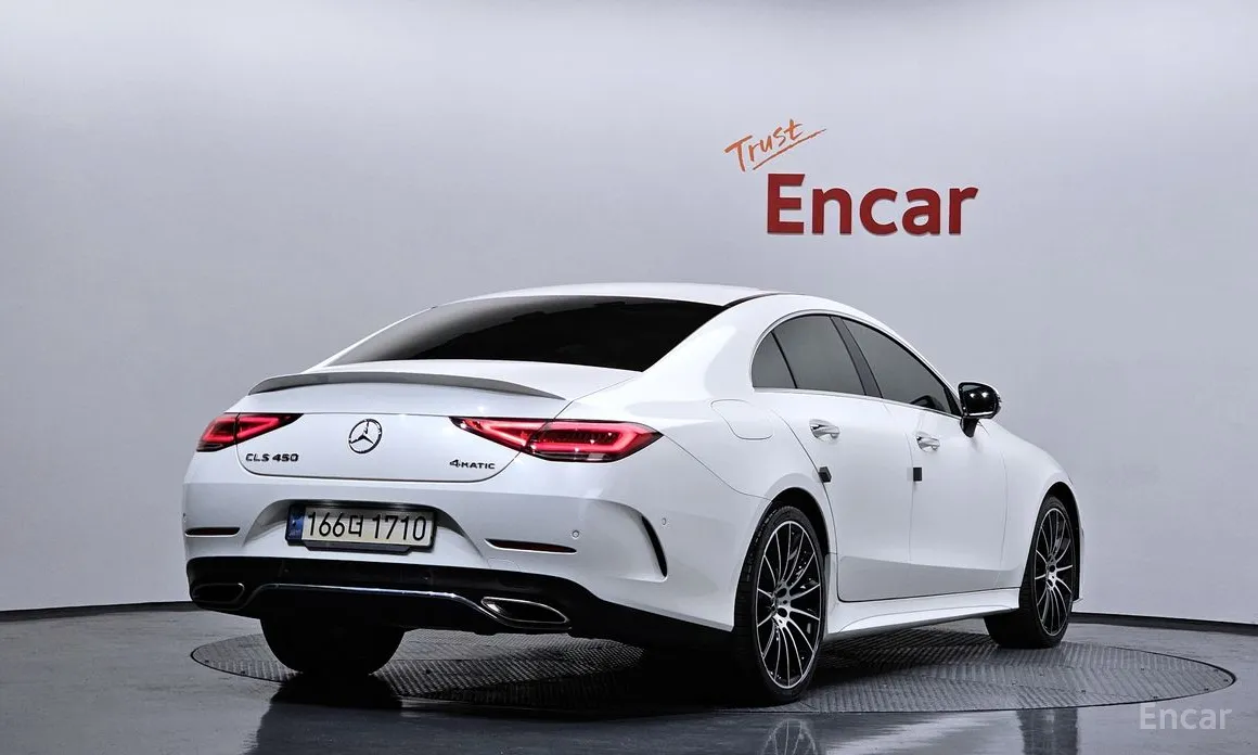 Фото 2 - Mercedes-Benz CLS-Class