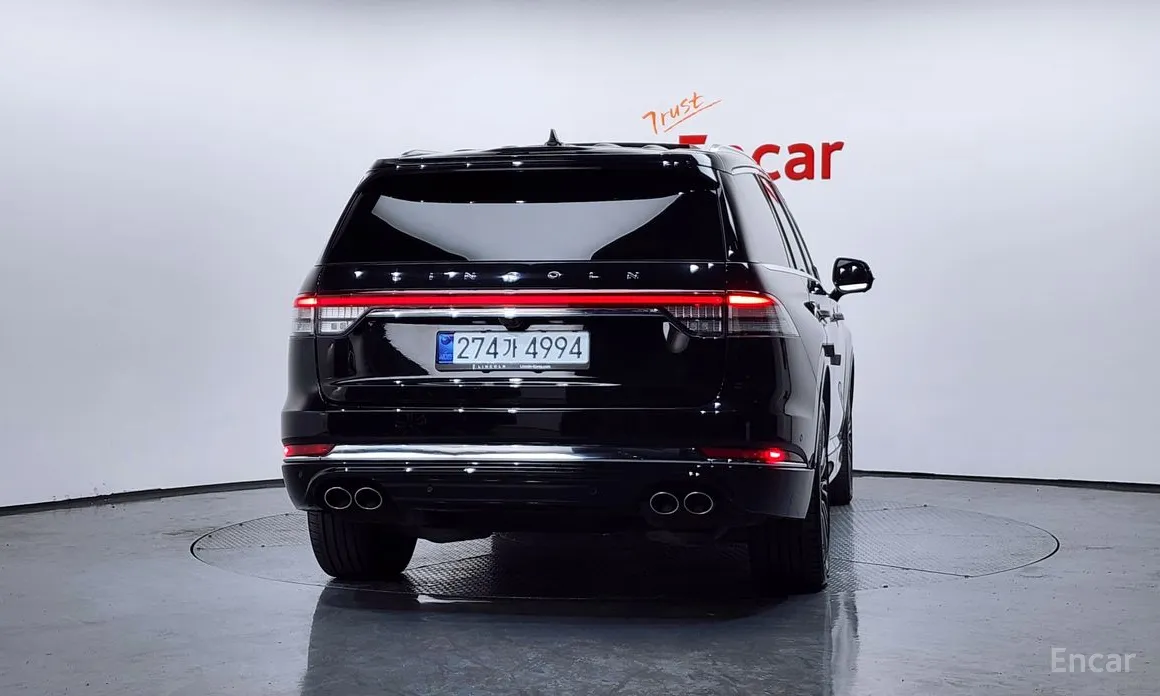 Фото 4 - Lincoln Aviator