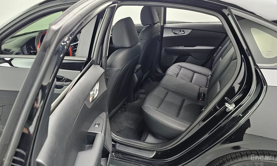 Фото 12 - Kia K3