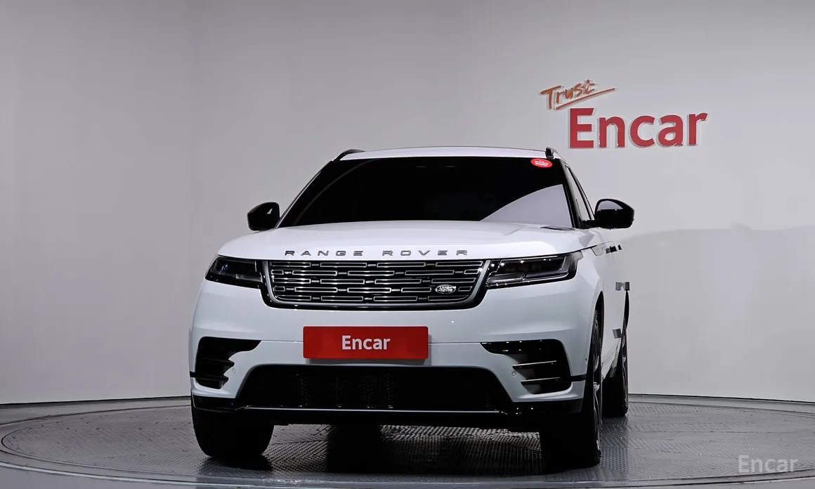 Фото 3 - Land Rover Range Rover Velar