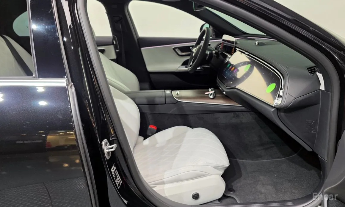 Фото 11 - Mercedes-Benz E-Class