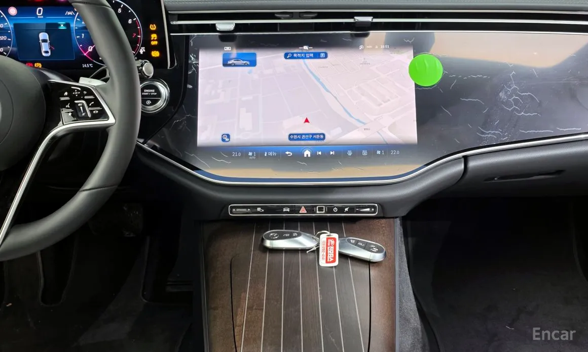 Фото 14 - Mercedes-Benz E-Class