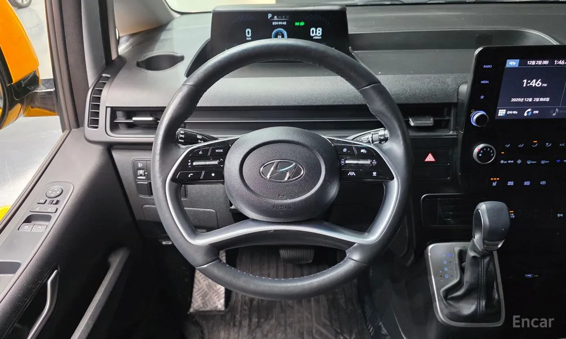 Фото 13 - Hyundai Staria