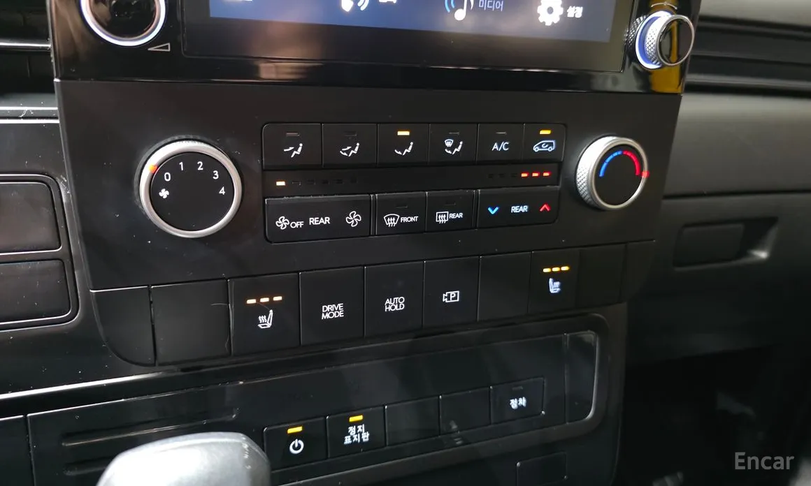 Фото 18 - Hyundai Staria