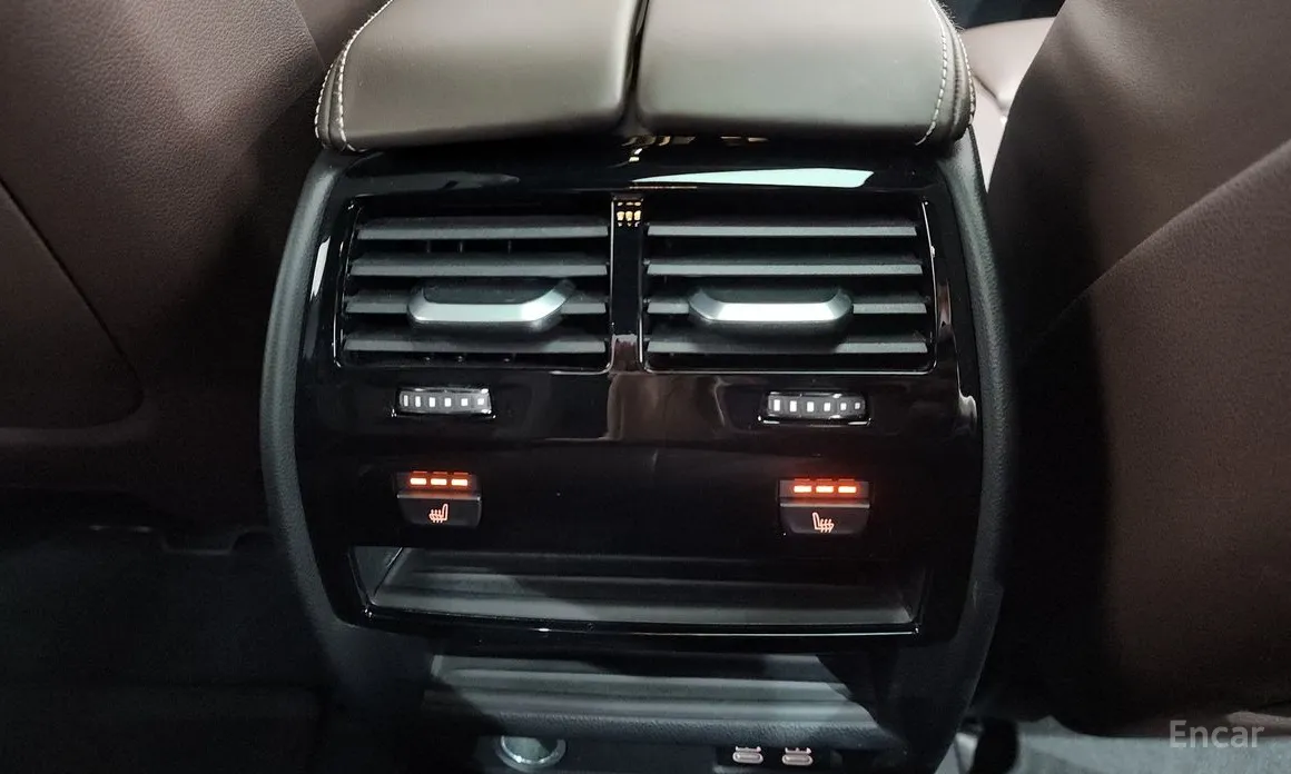 Фото 19 - BMW 5 Series